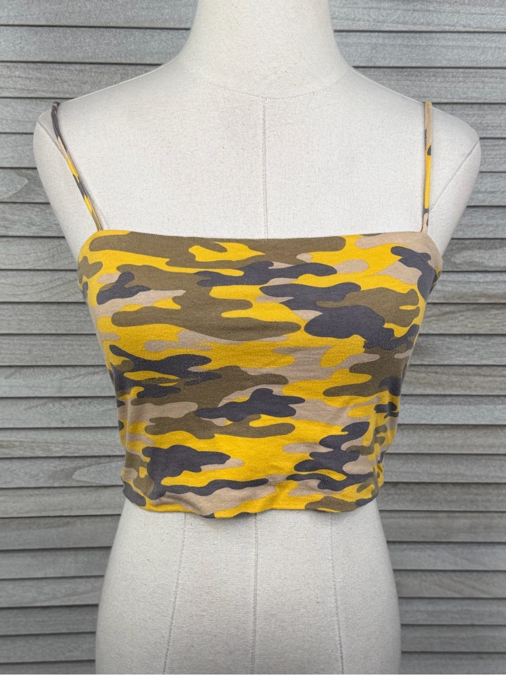 FASHION NOVA "Alana" Yellow Camo Cropped Cami Top-Medium